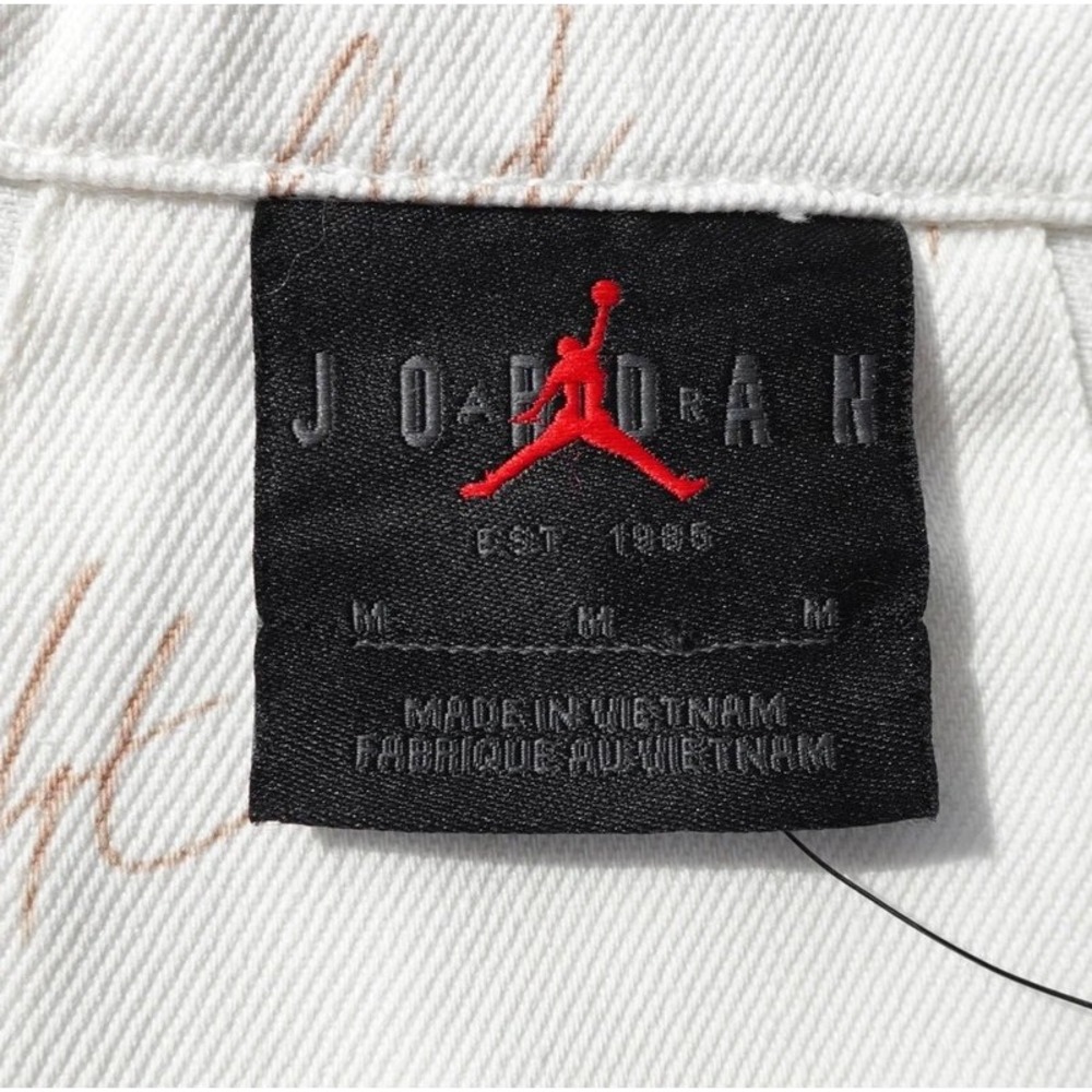 Jordan Flight Heritage Button Up Top Script Logo White FN5769-133 Medium - Picture 6 of 9